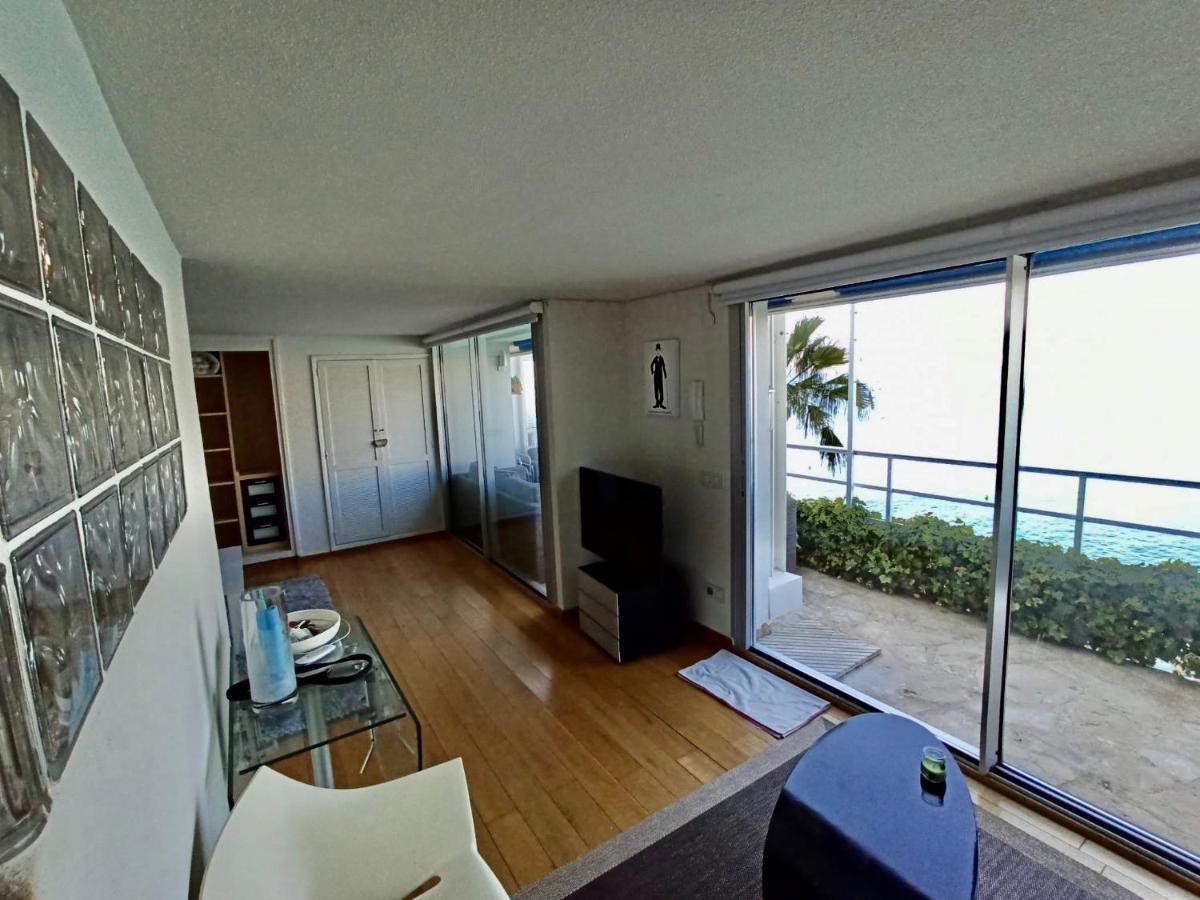Estudio Primera Linea Con Acceso Privado Al Mar Benidorm Luaran gambar
